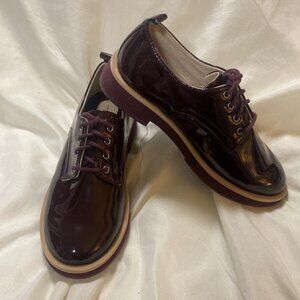 Zara Kids Burgundy Patent Oxfords  33EU